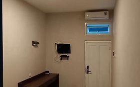 Bromo Family Guest House